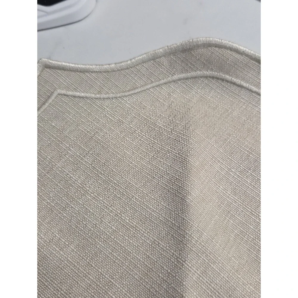 Set of 4 Beige Scalloped Linen Look Embroidered Placemats 15